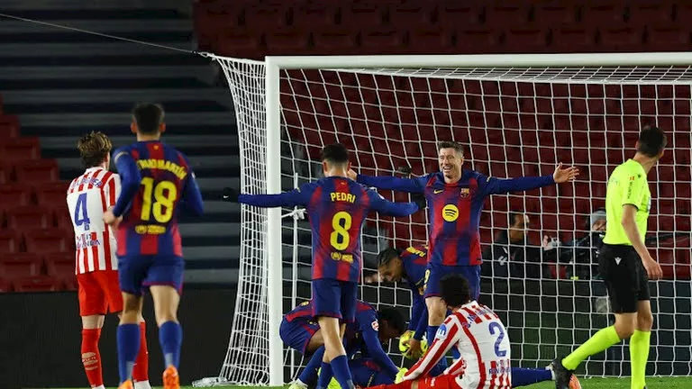 برشلونة تعزز صدارة الدوري الإسباني بالفوز على أتلتيكو مدريد (فيديو)