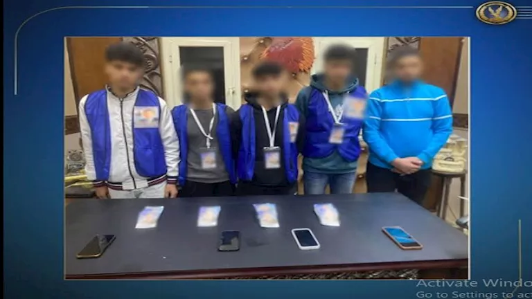 الأمن يضبط 5 أشخاص يروّجون كروت دعائية انتخابية بدمنهور