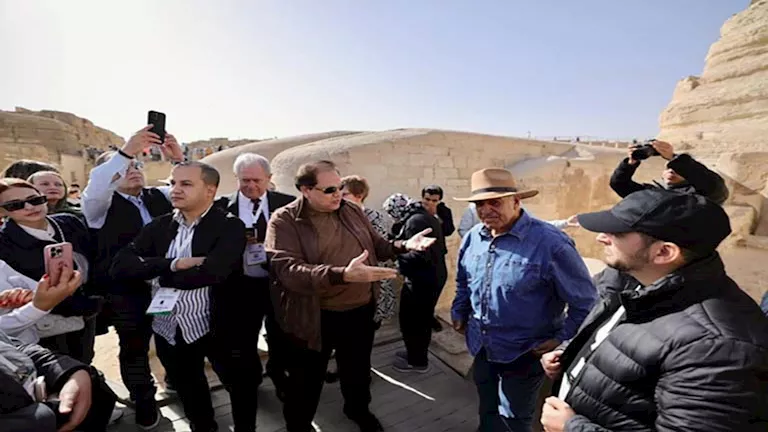 زاهي حواس من الأهرامات: “لا أساس للمدينة المفقودة” زاهي حواس من الأهرامات: “لا أساس للمدينة المفقودة”