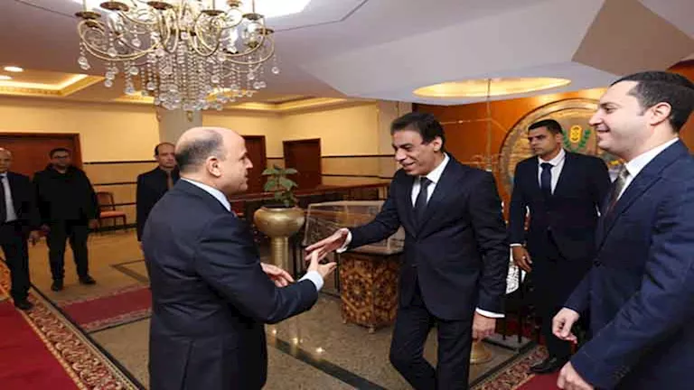 محافظ كفرالشيخ يستقبل مساعد وزير الخارجية لافتتاح مكتب تصديقات – صور