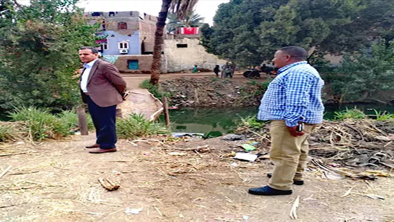 محافظ الأقصر يستجيب لاستغاثة “العوابد” ويأمر ببناء معدية خرسانية للت