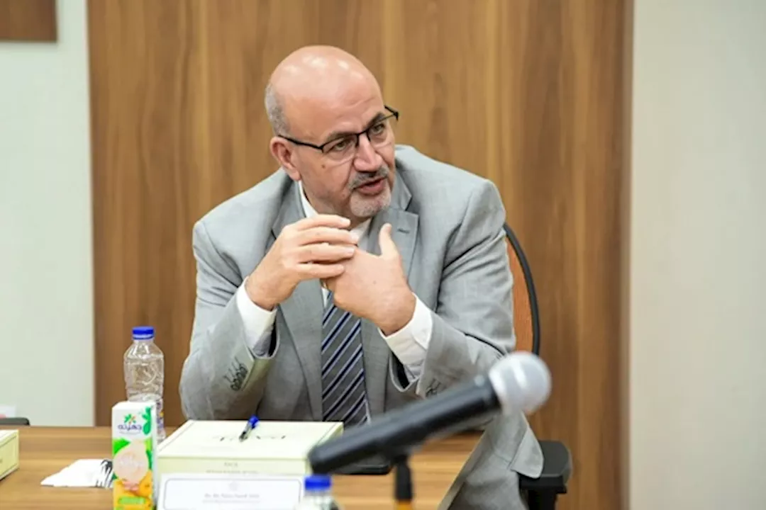 الدكتور نعمة عابد