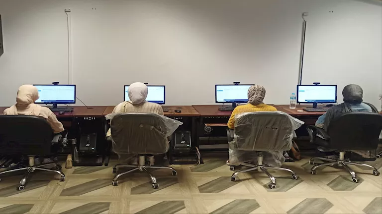 جامعة بنها تُفعّل منظومة الذكاء الاصطناعي في اختبارات التحول الرقمي جامعة بنها تُفعّل منظومة الذكاء الاصطناعي في اختبارات التحول الرقمي