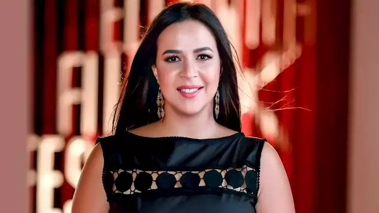 إيمي سمير غانم تتغزل بأغنية "الحب وبس" لفضل شاكر