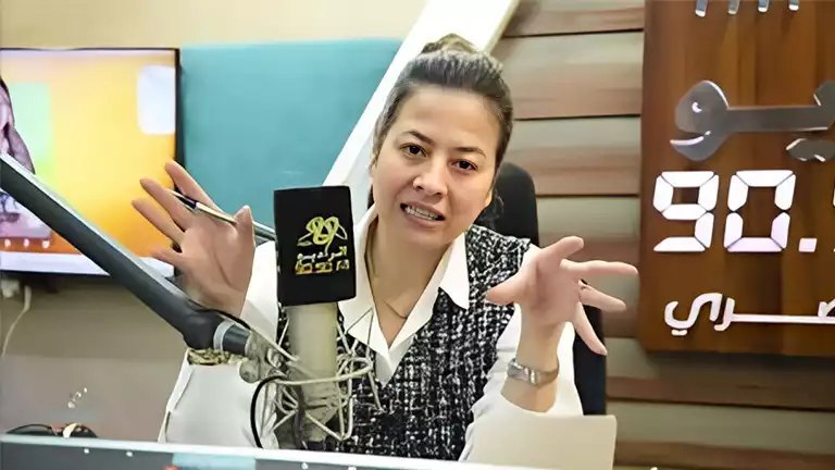 الكثيرون يعانون من أزمات نفسية.. صاحبة مبادرة “معلش” بإنجلتر