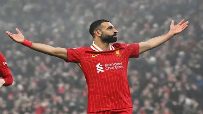 نجم برشلونة يمكن أن يزاحم محمد صلاح على جائزة الكرة الذهبية