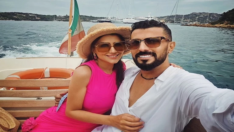 محمد سامي ينشر صورة: ”لما تكون مي عمر مراتك يبقى ده فطارك”