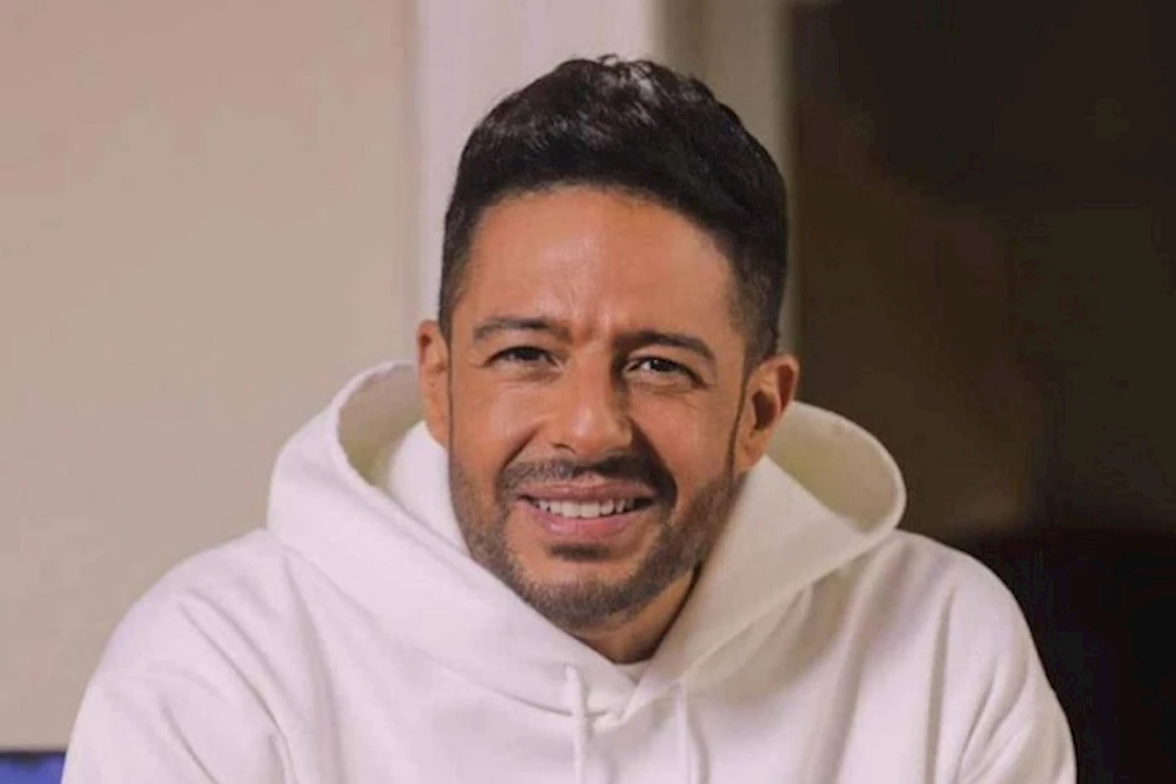 محمد حماقي يتعرض لوعكة صحية- ماذا حدث له؟