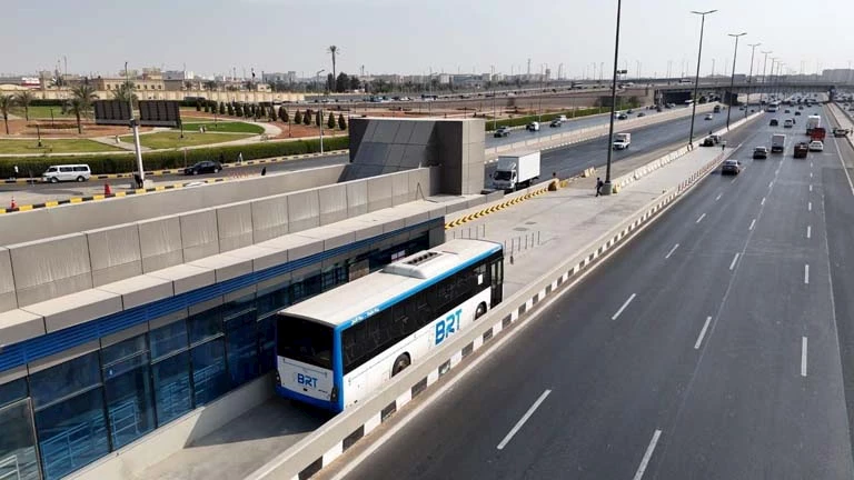 16 صورة.. بدء تدريب سائقي الأتوبيس الترددي على الدائري