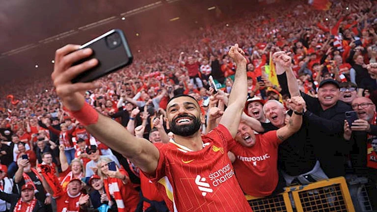 13 لحظة حاسمة لا تُنسى ساهمت في تتويج ليفربول باللقب
