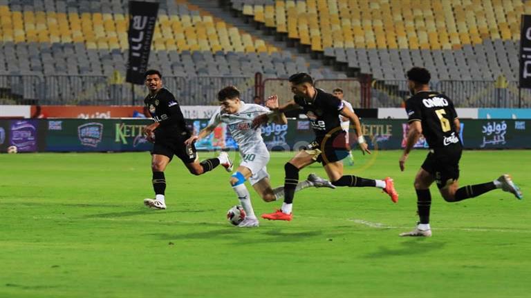 إعلان طاقم تحكيم مباراة الزمالك والمصري البورسعيدي في الدوري المصري