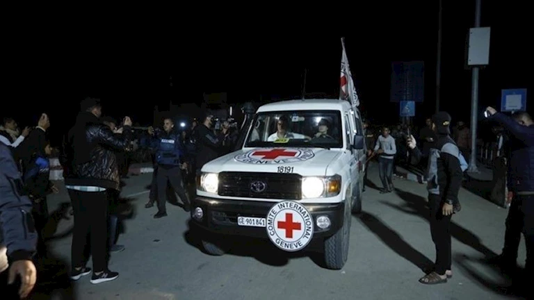 مسؤول إسرائيلي: لن يتم إطلاق سراح أسرى فلسطينيين مقابل عيدان ألكسندر