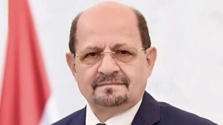 اليمن يدعو أمريكا إلى استئناف تقديم المساعدات لتخفيف معاناة مواطنيه