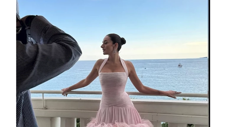 أمينة خليل تتألق في أحدث ظهور بمهرجان كان السينمائي (صورة)