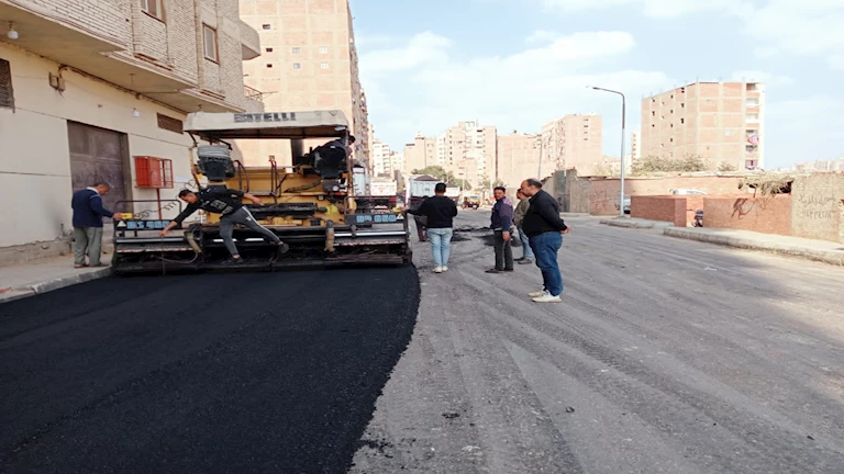 بتكلفة 27 مليون جنيه.. رصف وتطوير 28 شارعًا بحي الطالبية بالجيزة