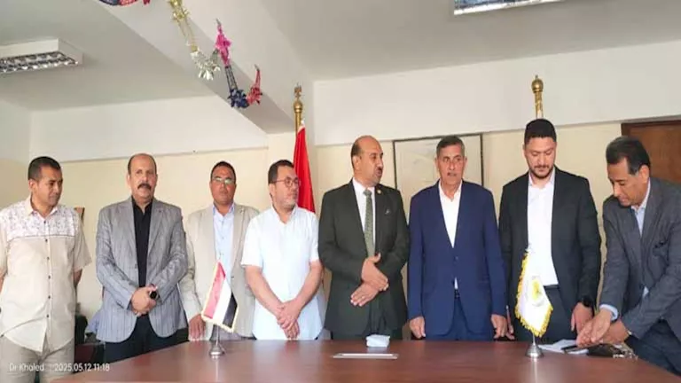 ‬ منح دراسية لطلاب الدراسات العليا بكلية الزراعة فى الوادي الجديد