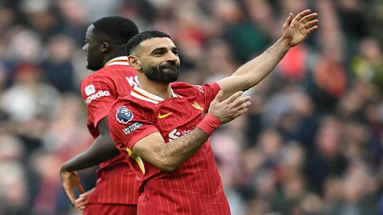 صلاح يقود ليفربول لمواجهة تشيلسي في قمة الدوري الإنجليزي