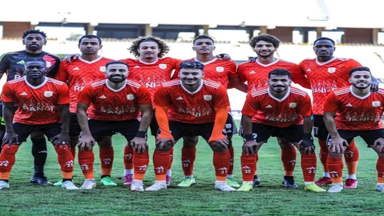 هدية للأهلي.. فاركو يفوز على بيراميدز بثلاثية في الدوري المصري