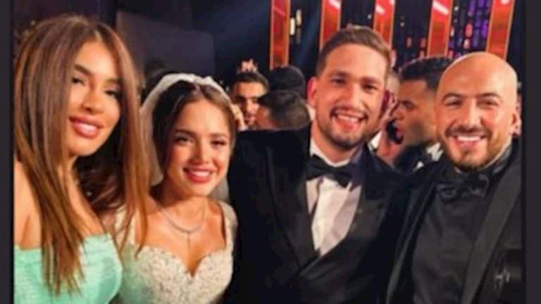 مجدي الهواري ينشر صورة من حفل زفاف رنا رئيس