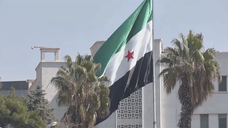 لقاء سري بين شخصيات سورية وإسرائيلية في مدينة أوروبية.. صحيفة عبرية تكشف الكواليس 
