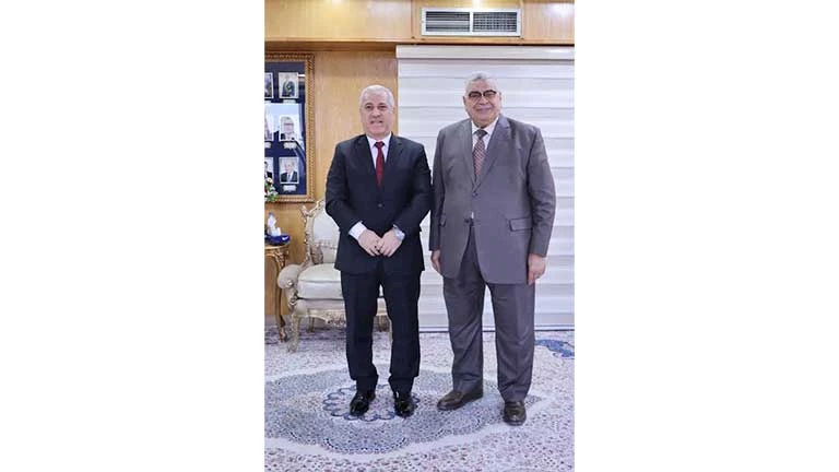 لتعزيز التعاون.. رئيس مجلس الدولة يستقبل رئيس الهيئة الوطنية للصحافة | صور