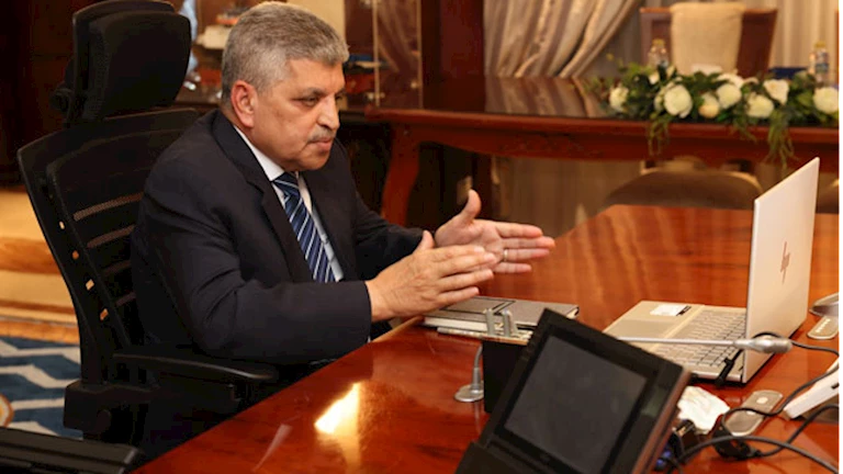 رئيس قناة السويس يناقش مع المبعوث الإيطالي تطوير الممر الاقتصادي الدول