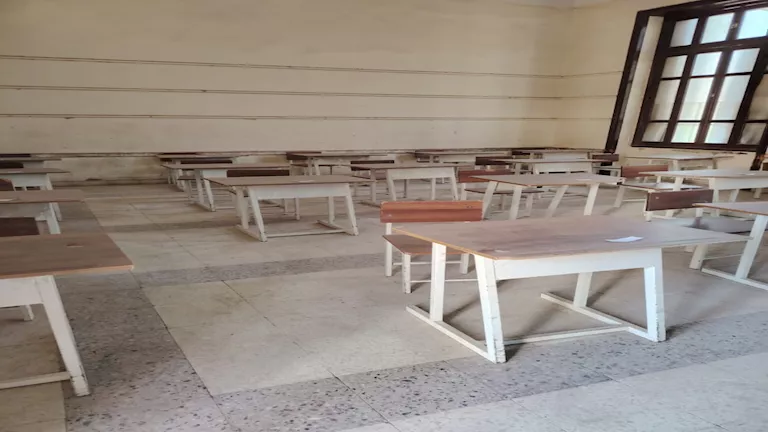 مدارس الفيوم جاهزة لاستقبال طلاب الثانوية العامة -صور