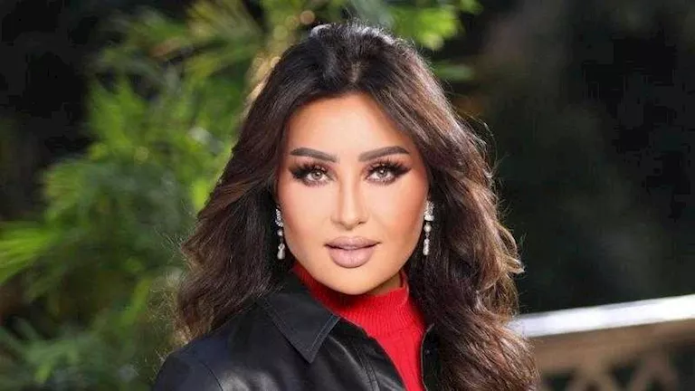 لطيفة تتألق في عيد الجمهورية وسط حفاوة جماهيرية في تونس