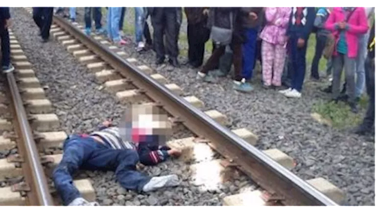تصادم قطار بشخص في مزلقان زكي بطوخ