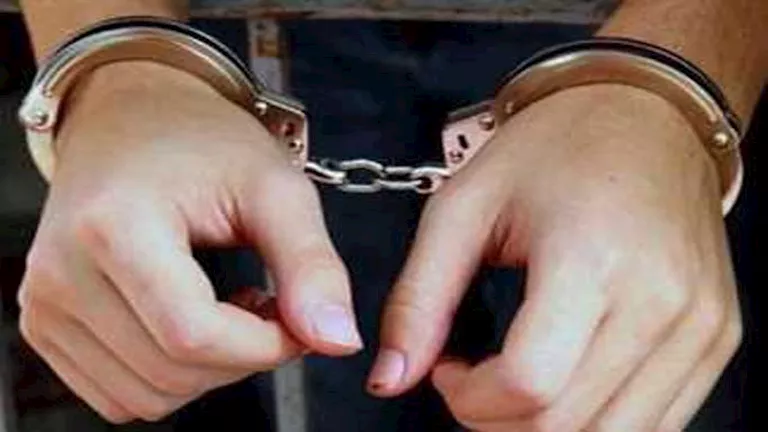 ضبط شاب بحوزته 2500 طلقة نارية داخل قطار في قنا