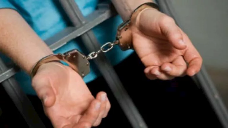 اعتدى جنسيًا على شقيقه الصغير.. السجن المؤبد لعاطل في الإسكندرية