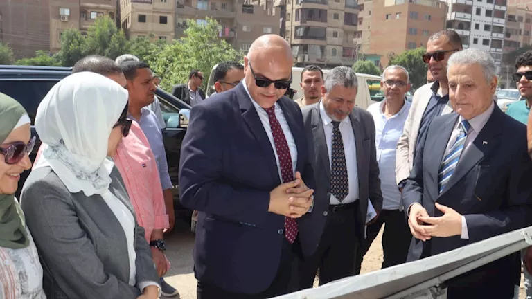 محافظ القليوبية يتفقد إنشاء مكتبة مصر العامة بشبرا الخيمة (صور)