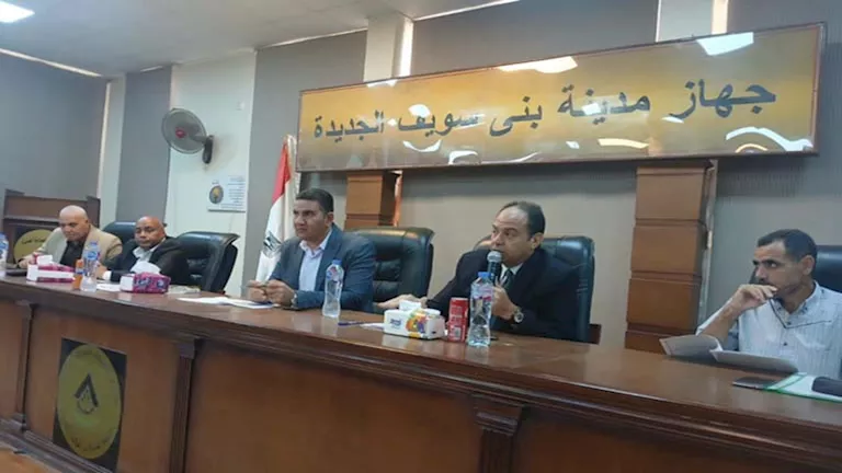 بيع محال تجارية بمزاد علني بمدينة بني سويف الجديدة وإزالة مخالفات بناء