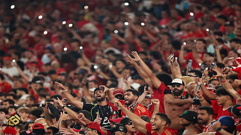 مدافع منتخب مصر يرفض الانتقال إلى الأهلي