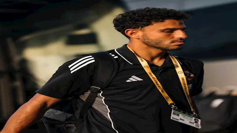 رغم ارتباطه ببيراميدز.. حمدي فتحي يسافر إلى إسبانيا لهذا السبب