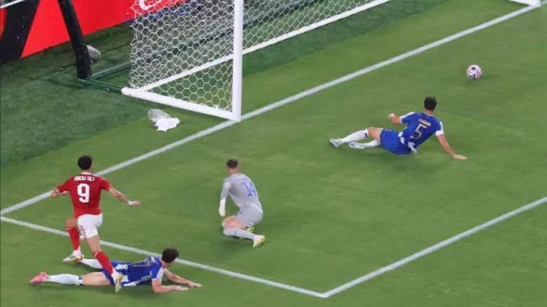 غياب مرموش ووجود ثلاثي الأهلي في التشكيل الأفضل للاعبين العرب بكأس العالم للأندية