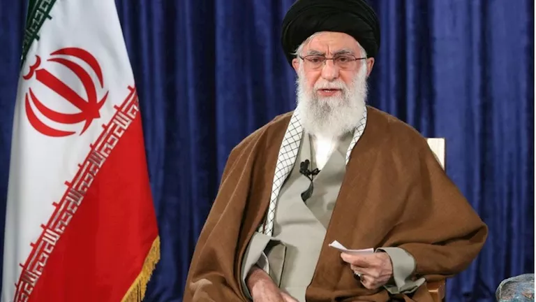 خامنئي: إيران قادرة على الوصول للمواقع الحيوية الأمريكية بال