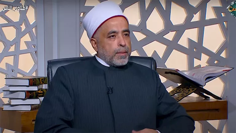هل قصّ الأظافر ينقض الوضوء؟.. أمين الفتوى يوضح الحكم الشرعي