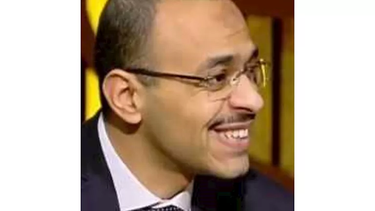 تنفيسة| «العقاد».. أول من انتقد هتلر (3 – 3)