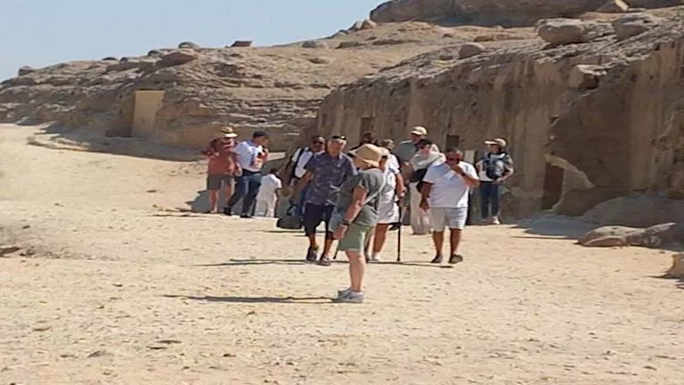 من جنسيات مختلفة.. المنيا تستقبل وفدًا سياحيًا لزيارة معالمها الأثرية