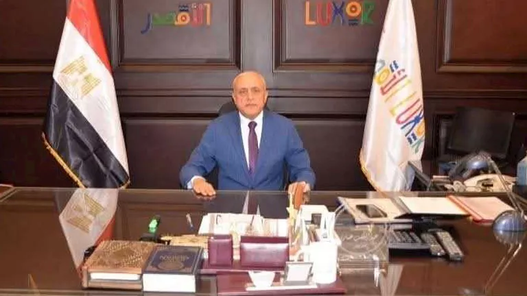 محافظ الأقصر يعتمد تنسيق الثانوية العامة والفنية بحد أدنى 232 درجة