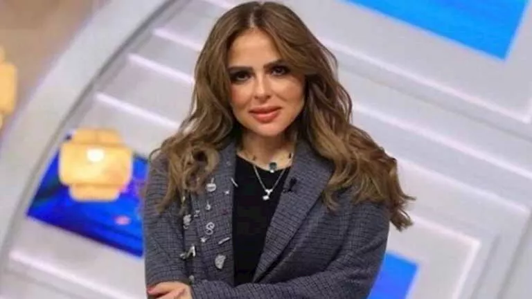 22 نوفمبر.. أولى جلسات محاكمة مها الصغير في قضية سرقة اللوحات