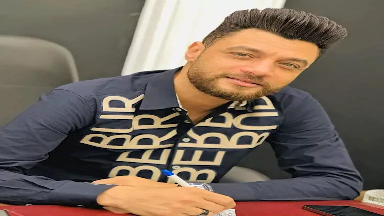 حسن شاكوش ينعى المطرب أحمد عامر: "هتوحشني أوي يا أخويا"
