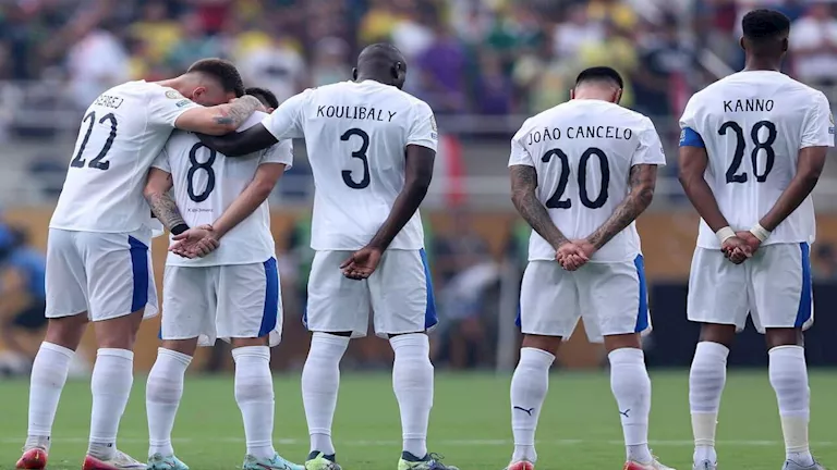لحظات مؤثرة لثنائي الهلال بعد وفاة ديوجو جوتا