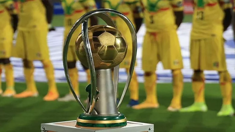 حكم مصري يدير مباراة أنجولا والكونغو في بطولة أمم أفريقيا للمحليين