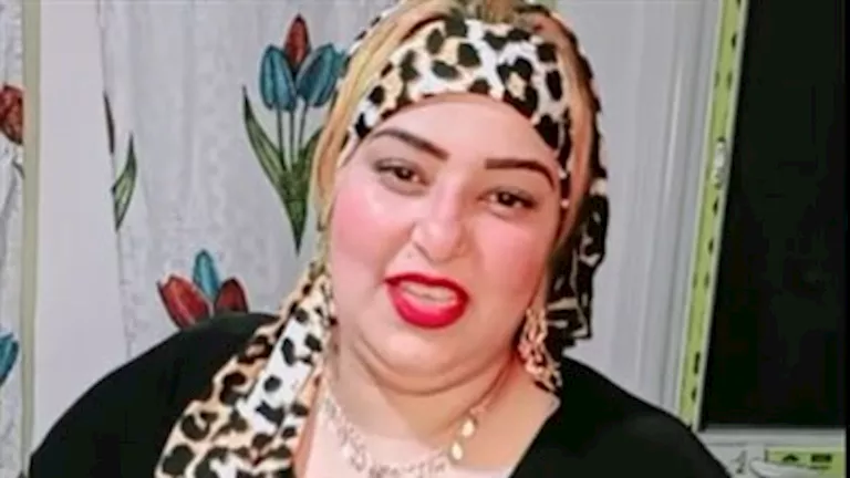 محشي فلوس وروتين في غرفة النوم.. القبض على البلوجر “أم ملك” بالبحيرة