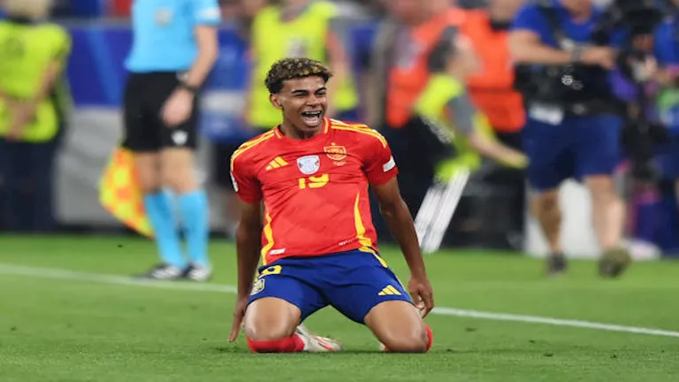 تركيا تستضيف إسبانيا في تصفيات كأس العالم 2026 اليوم على بي إن سبورت 1HD