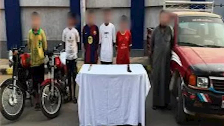 ضبط 6 أشخاص عطلوا المرور بسبب “زفة” ببني سويف
