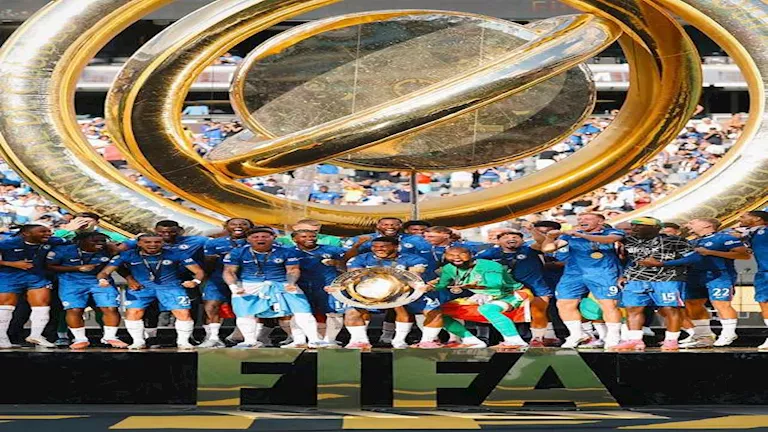 تشيلسي يسخر من فوز باريس سان جيرمان بالسوبر الأوروبي ويسترجع ذكريات انتصاره في كأس العالم للأندية