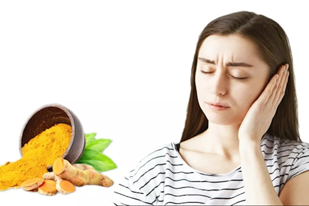 علاج دمامل الأذن بالكركم